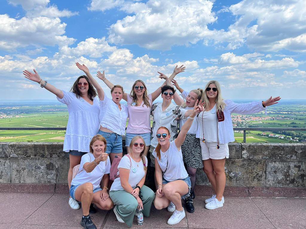 Frauen JGA Weinstraße