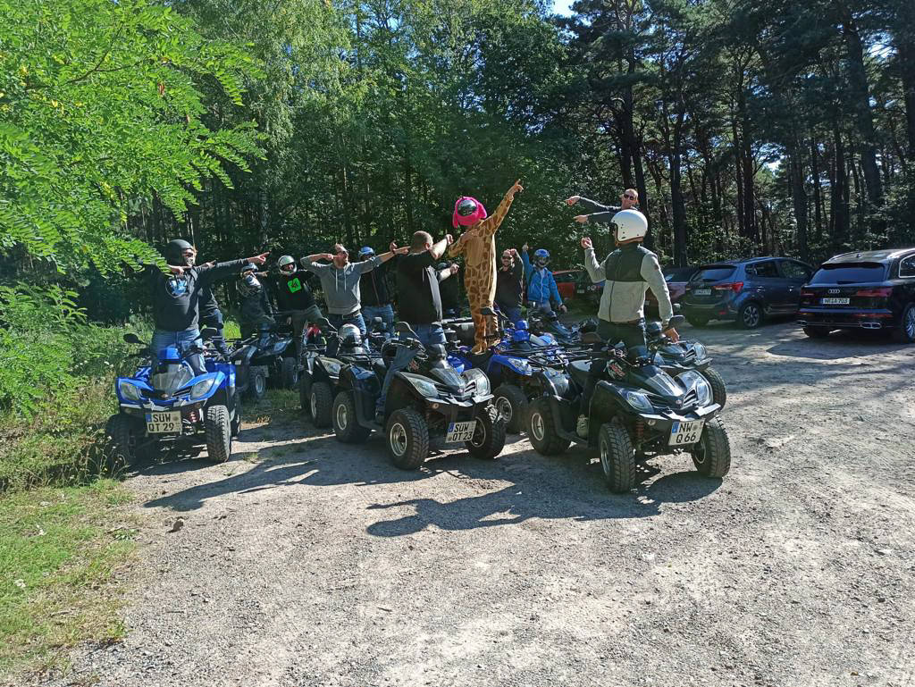 Abenteuer Männer Gruppe Quad Touren
